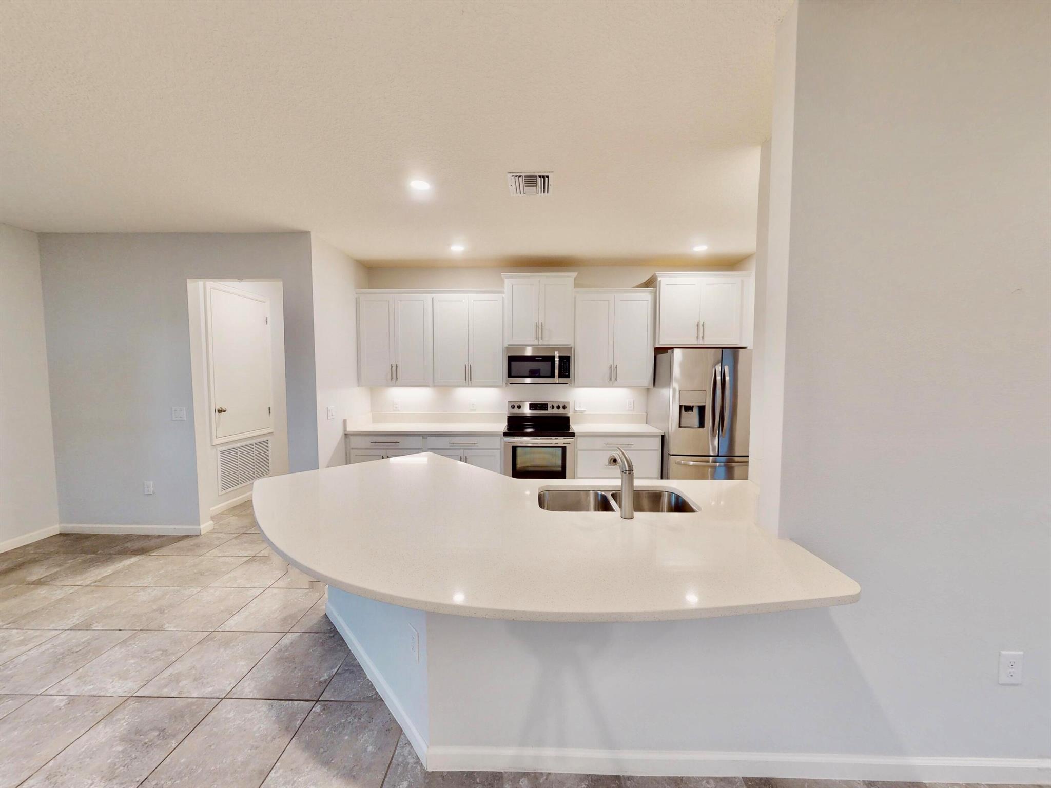 POINTE WEST EAST VILLAGE, - Residential Lease