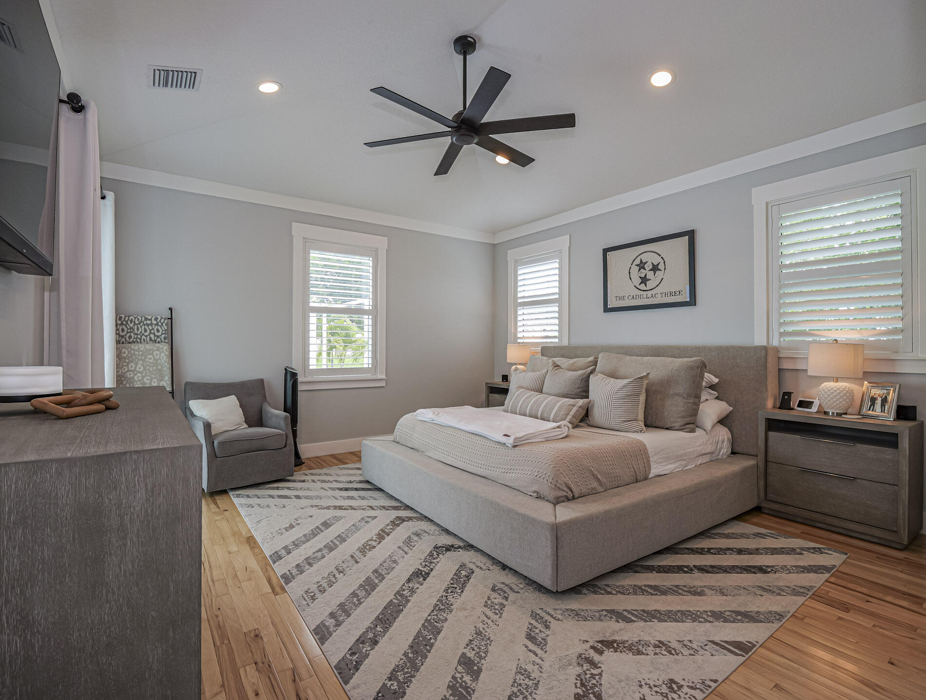 HICKORY HILL ESTATES - Residential