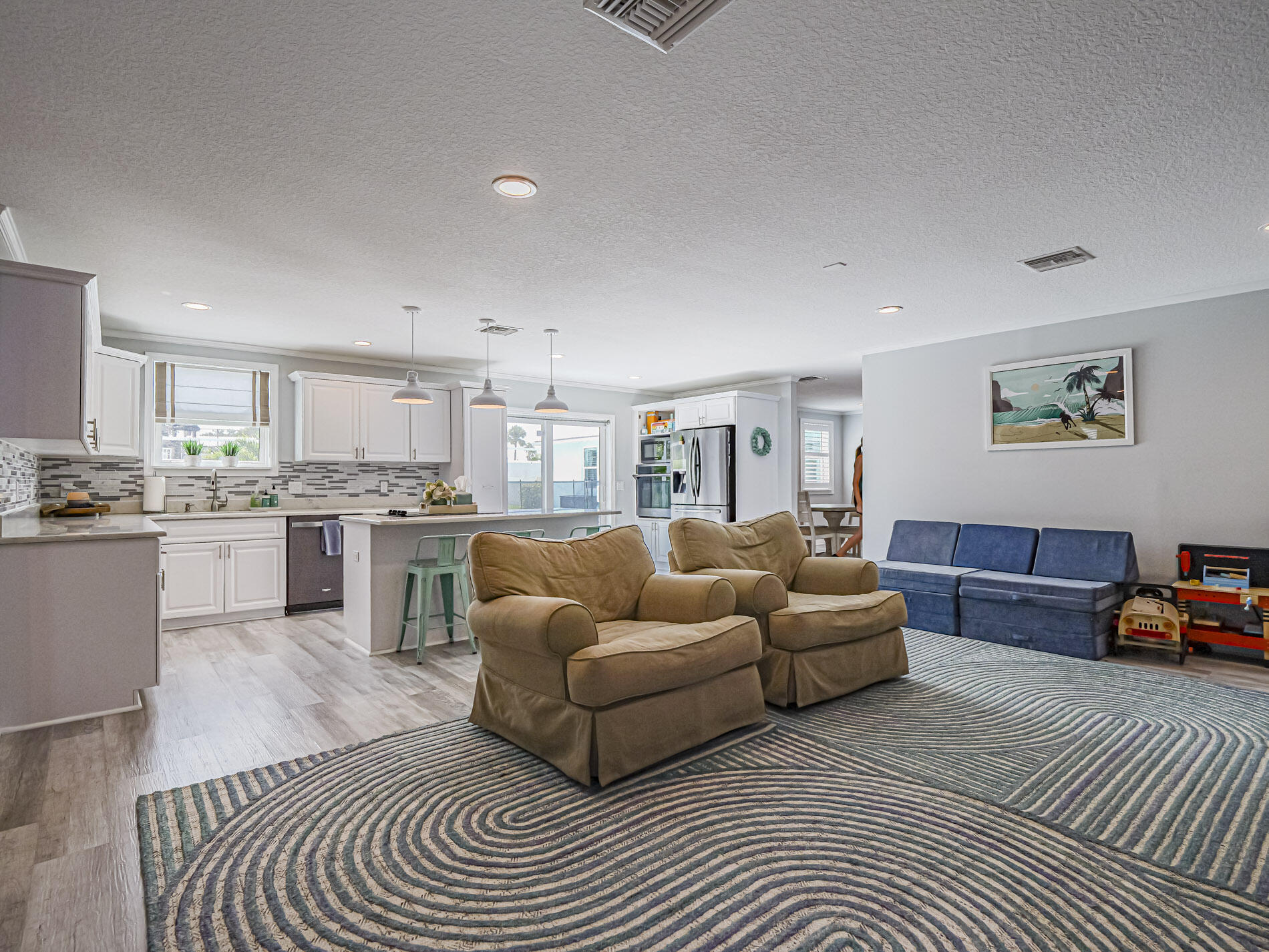 HICKORY HILL ESTATES - Residential