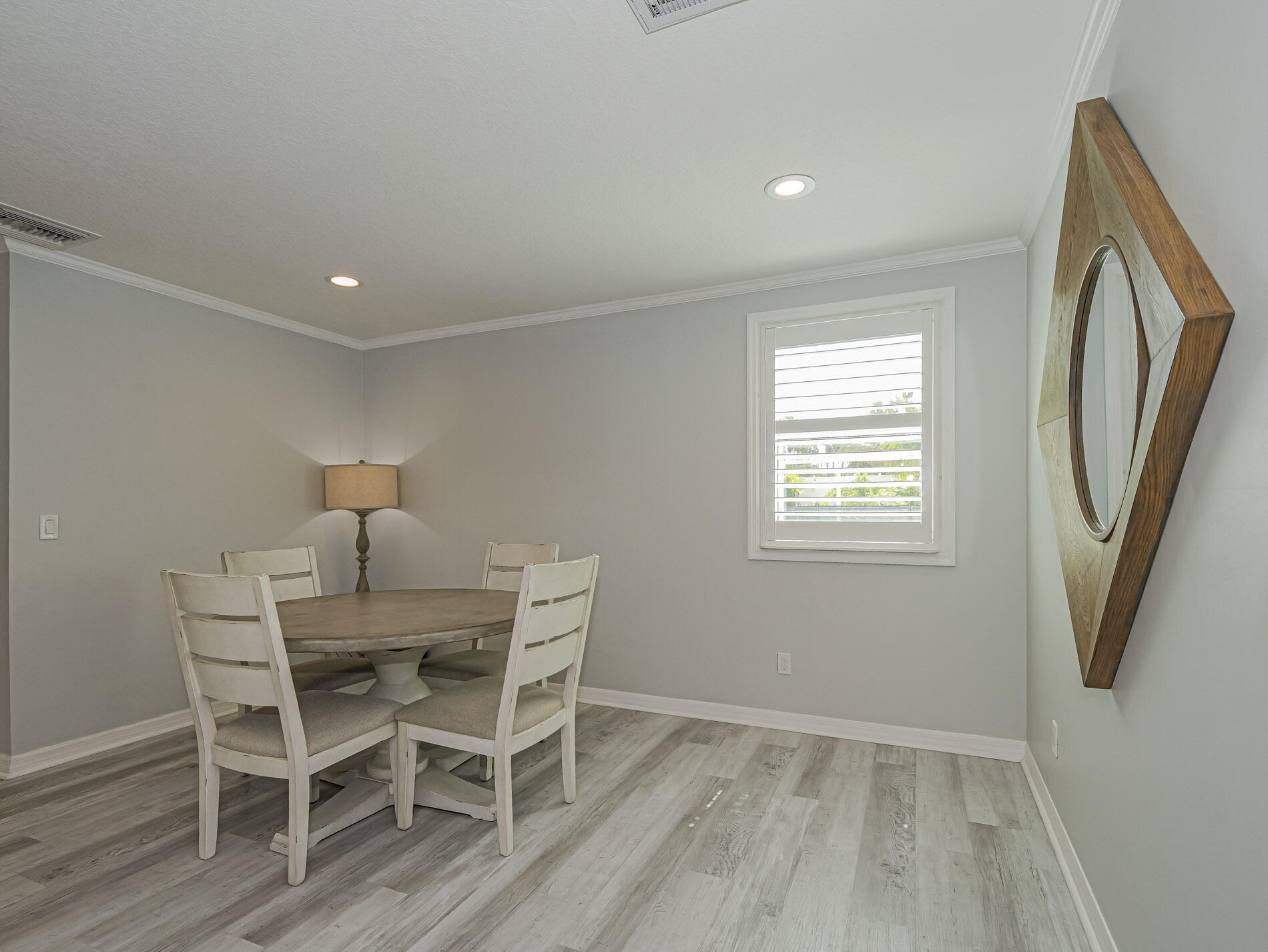 HICKORY HILL ESTATES - Residential