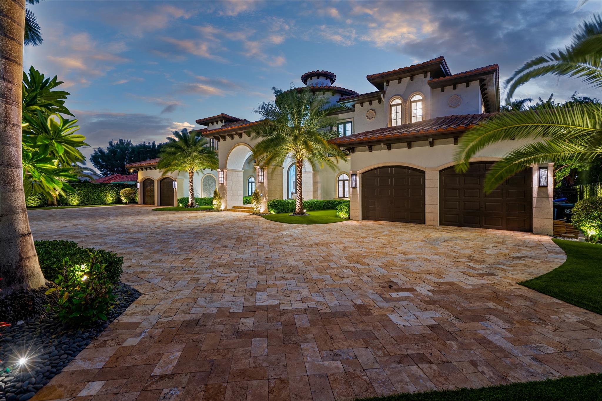 CORAL RIDGE COUNTRY CLUB - Residential