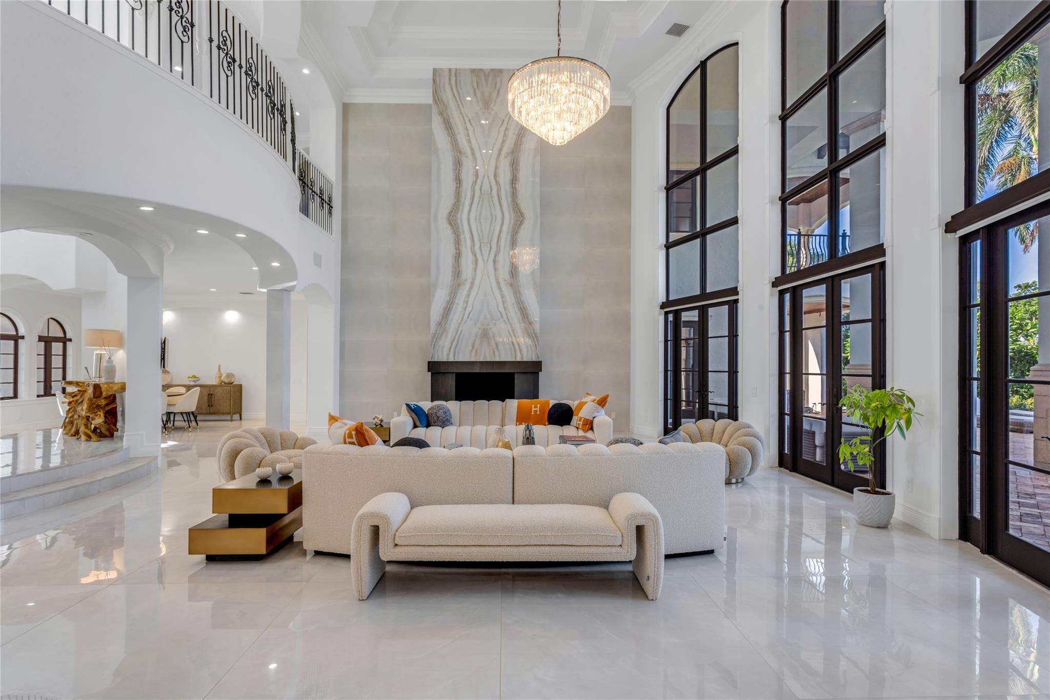 CORAL RIDGE COUNTRY CLUB - Residential