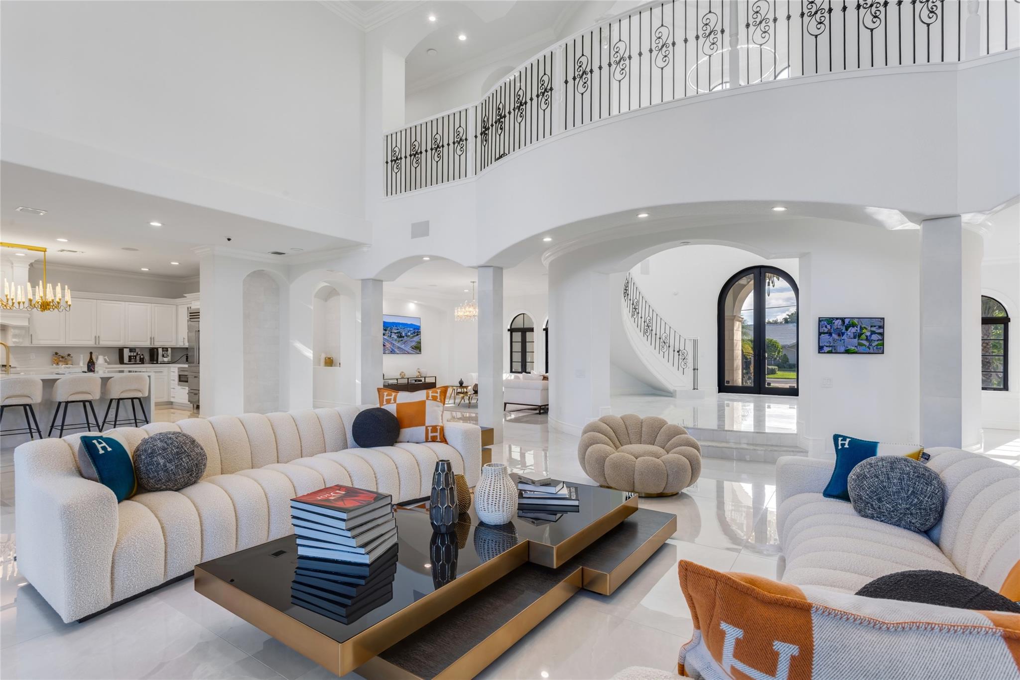 CORAL RIDGE COUNTRY CLUB - Residential