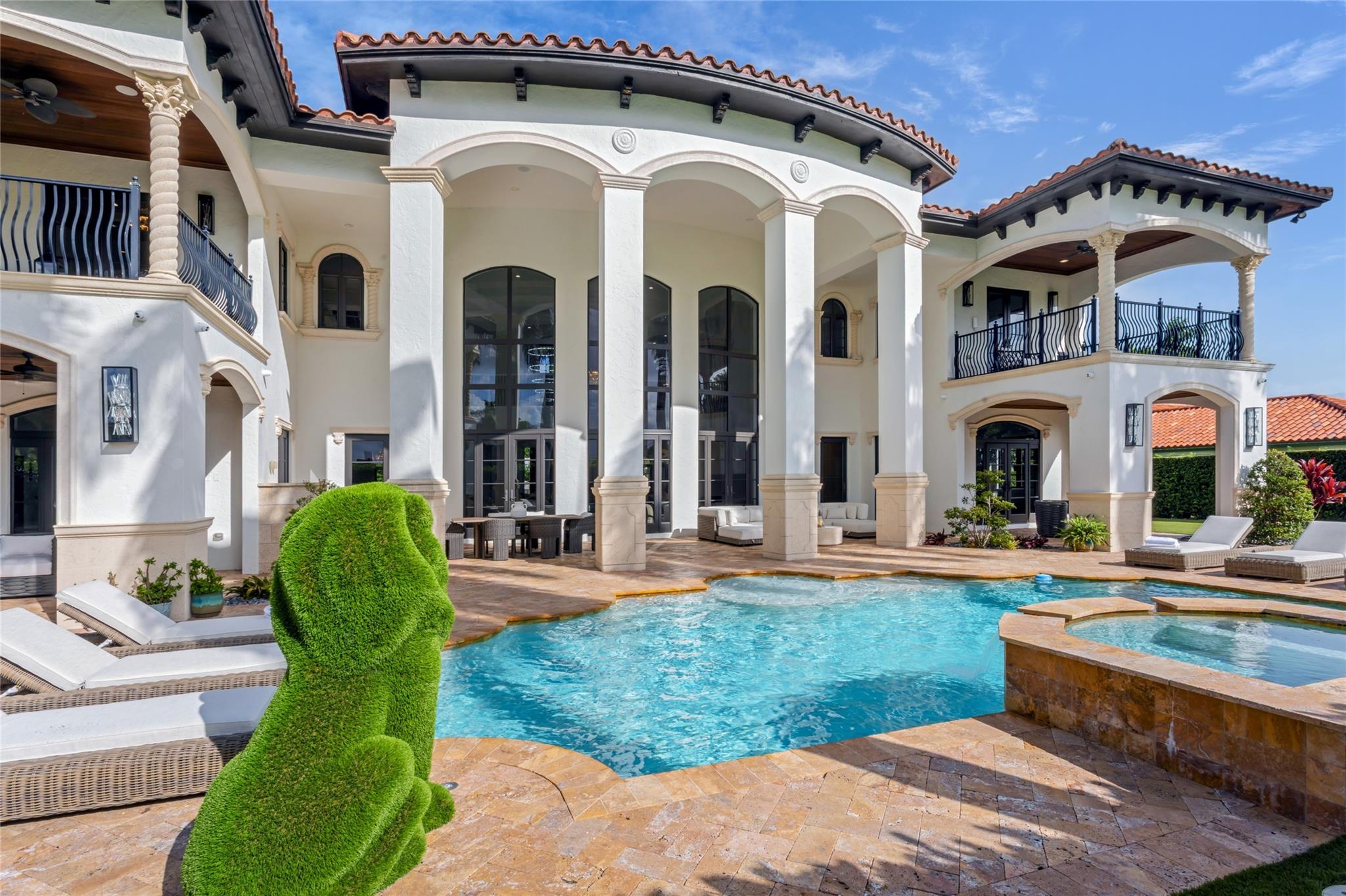 CORAL RIDGE COUNTRY CLUB - Residential
