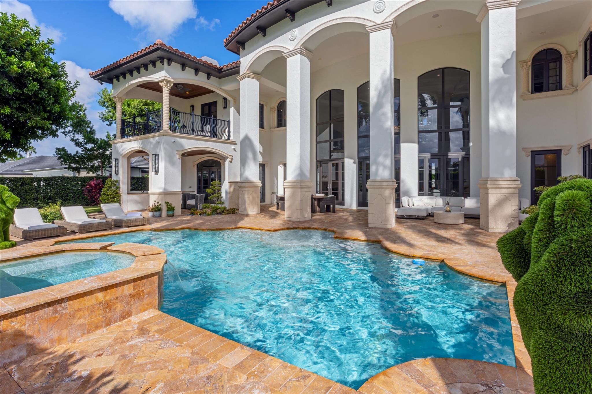 CORAL RIDGE COUNTRY CLUB - Residential