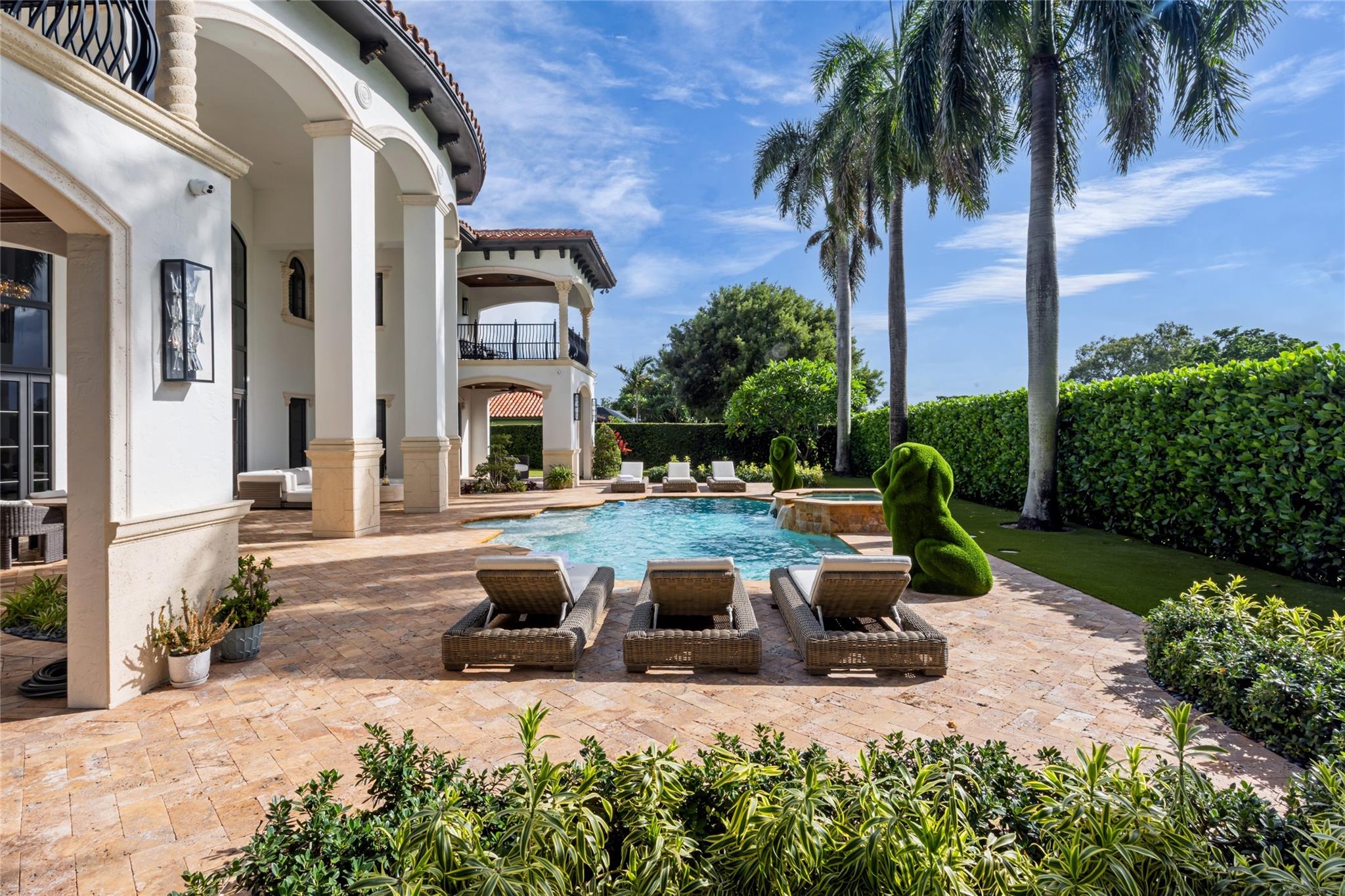 CORAL RIDGE COUNTRY CLUB - Residential