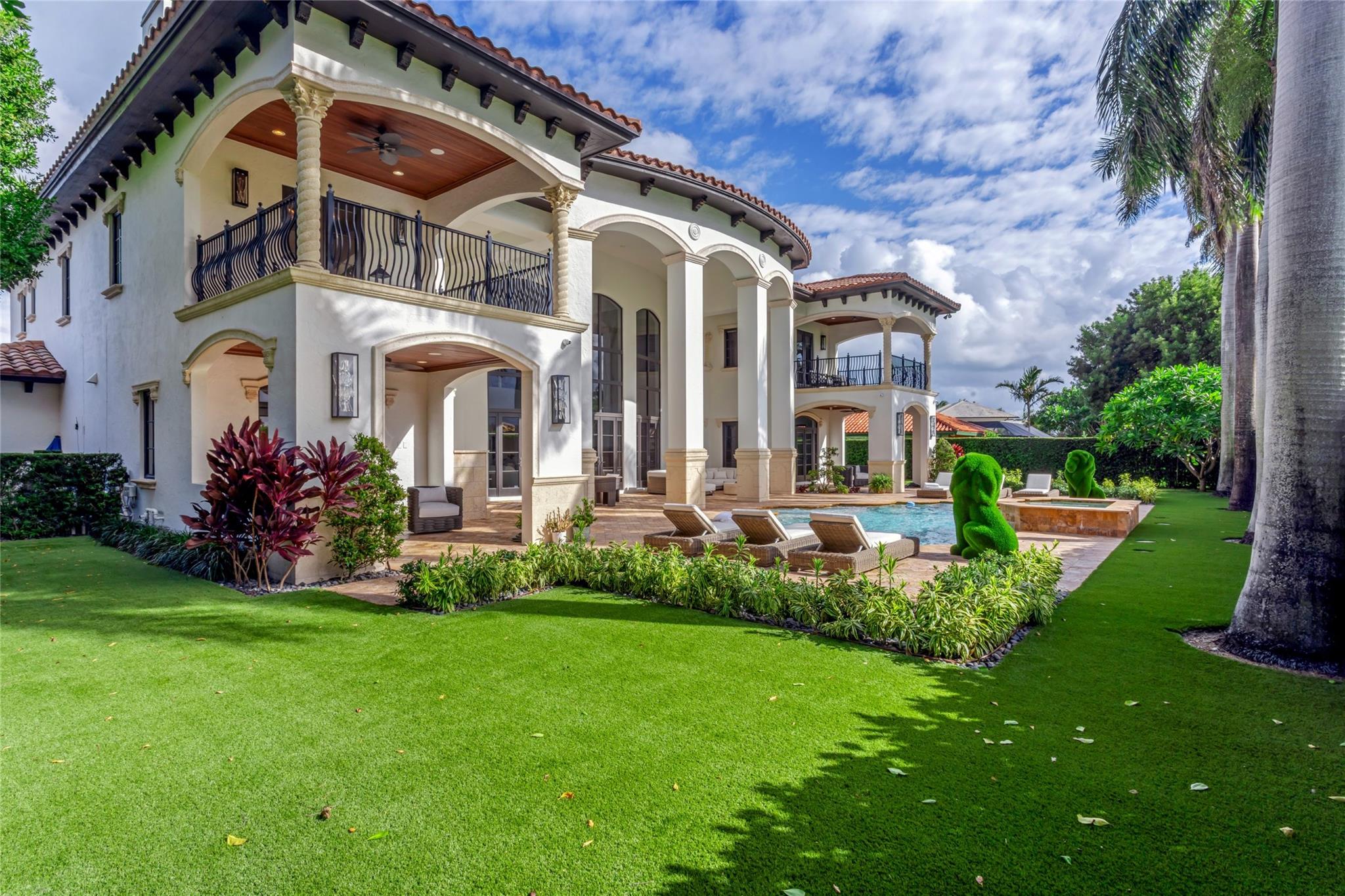 CORAL RIDGE COUNTRY CLUB - Residential