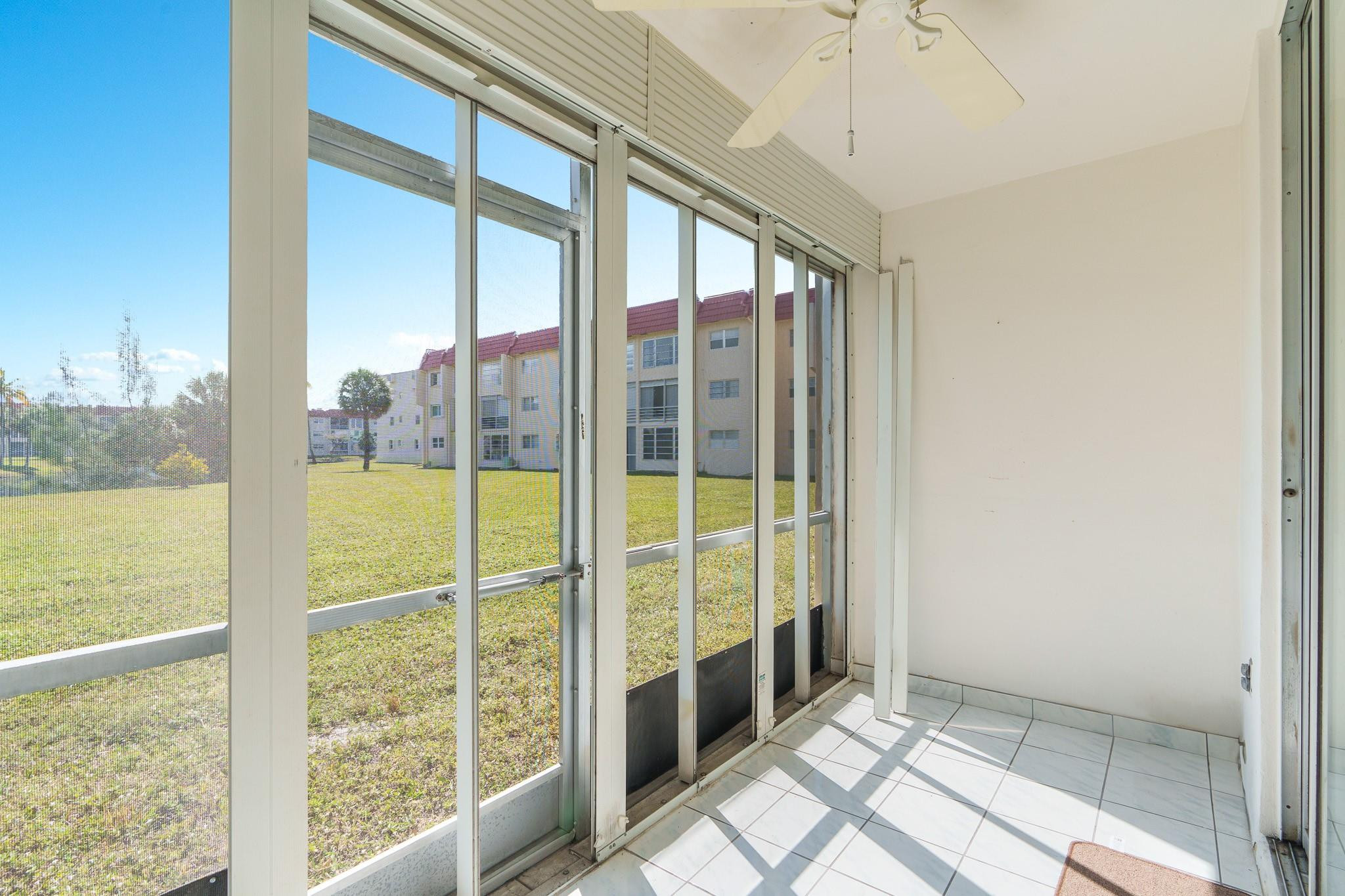 Sunrise Lakes - Residential