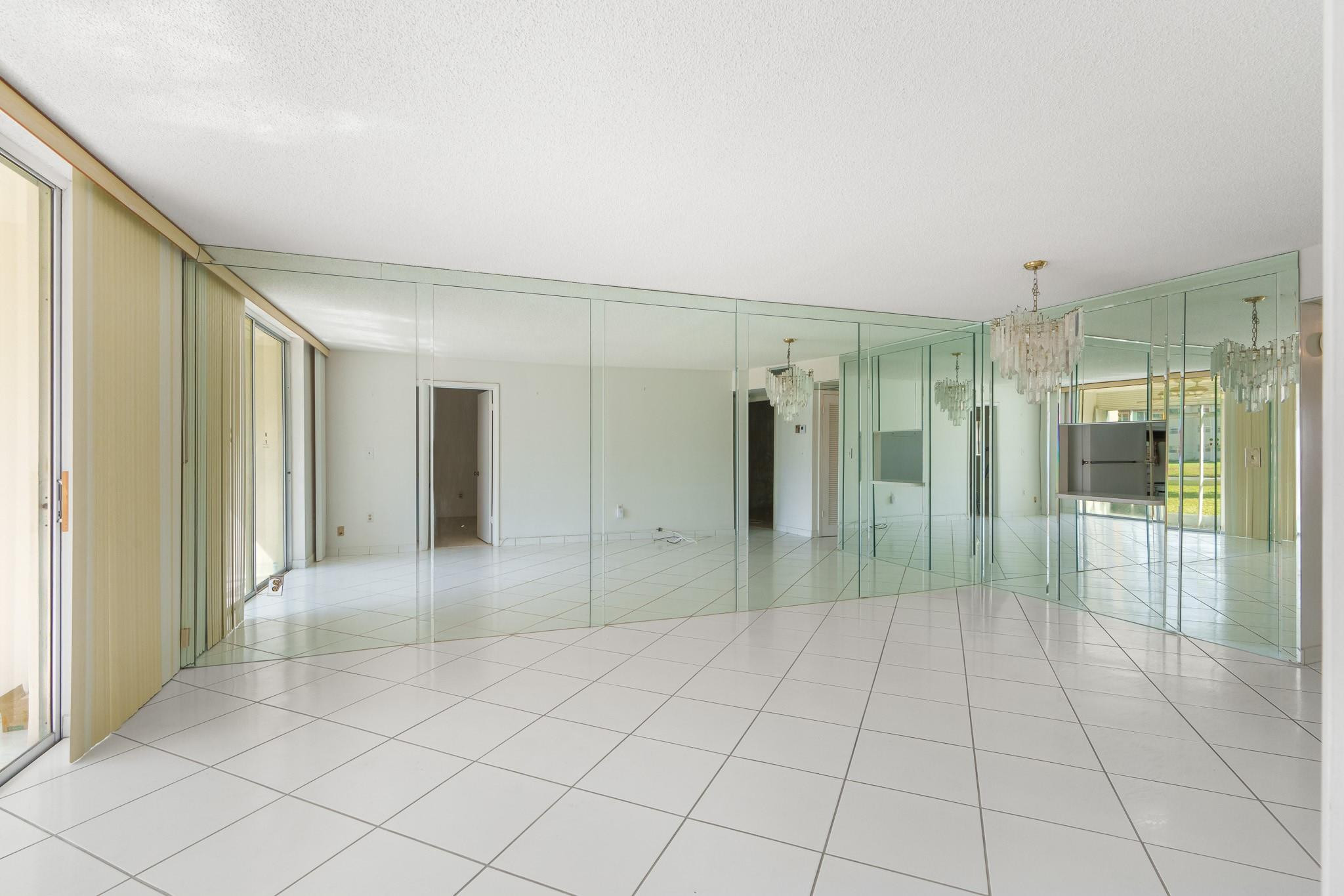 Sunrise Lakes - Residential