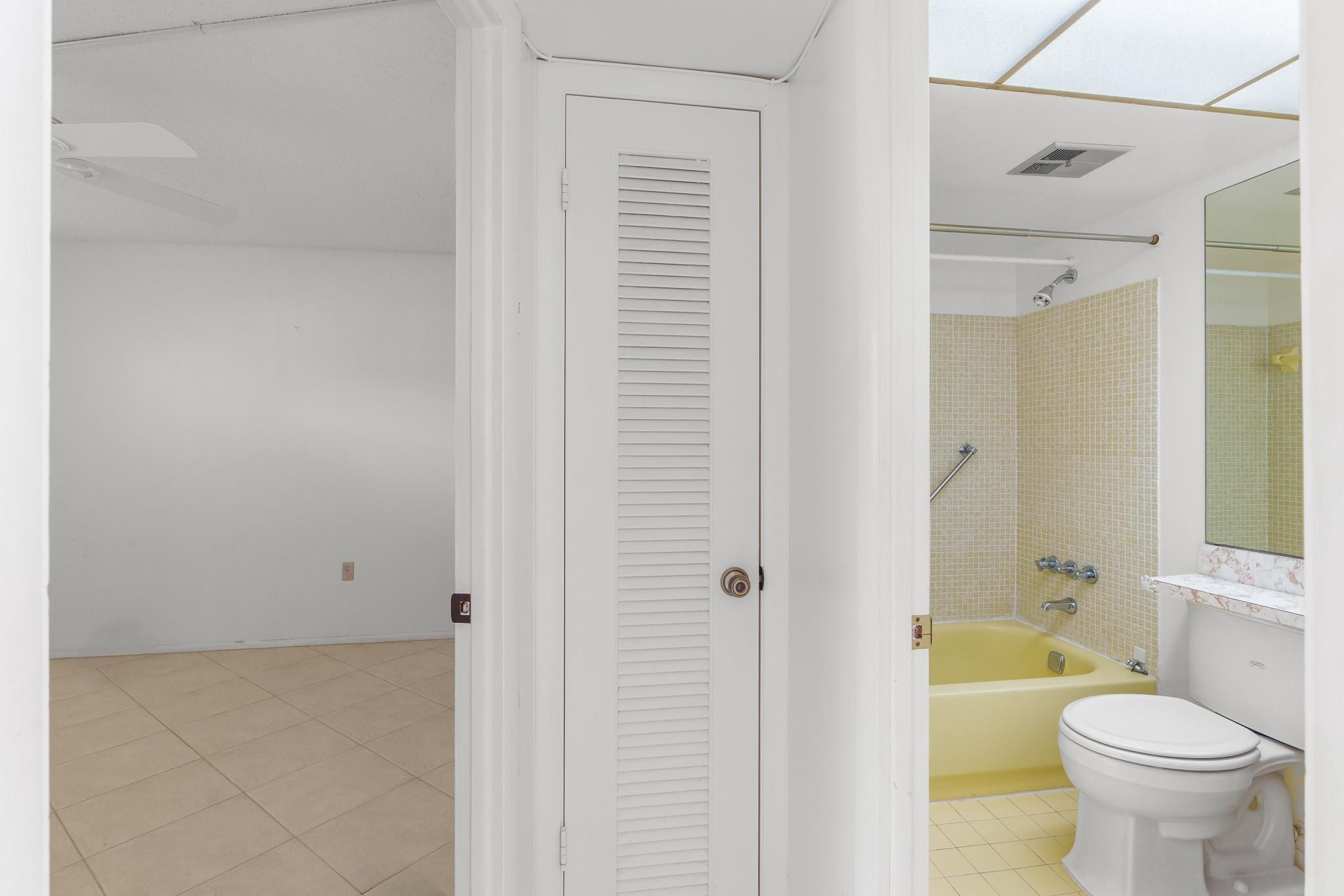 Sunrise Lakes - Residential