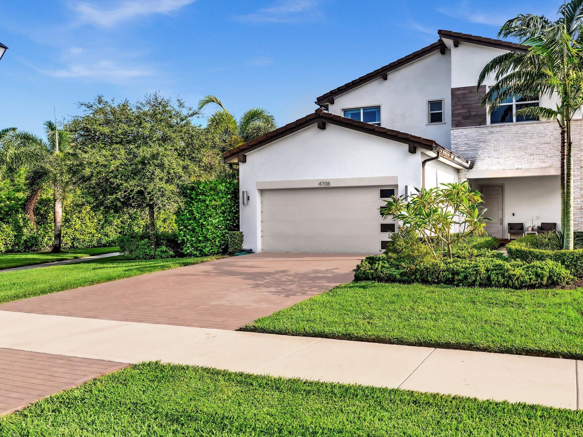 4708 Saddle Ranch Road