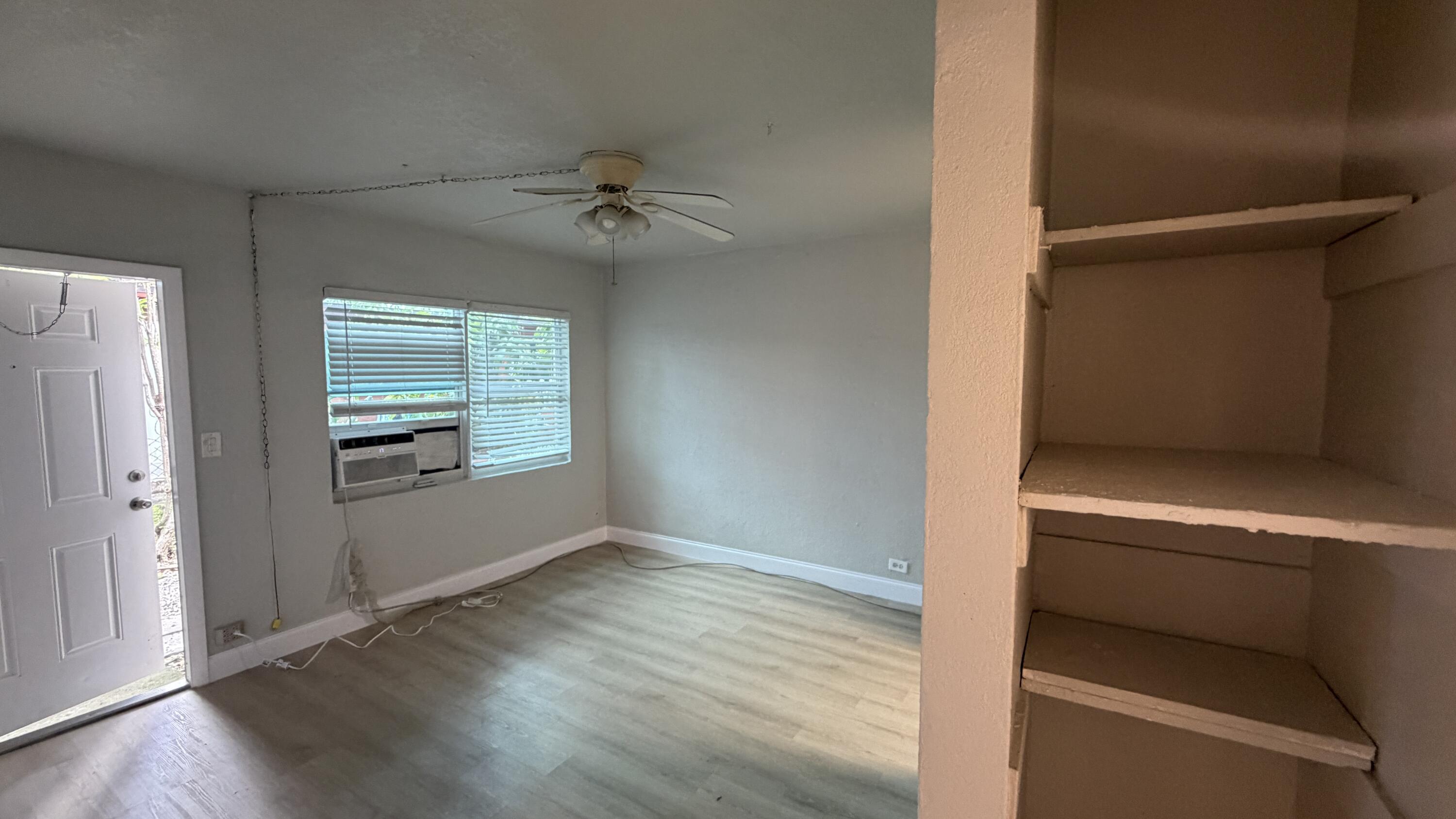 LINCOLN PARK FOURTH ADD - Residential Lease
