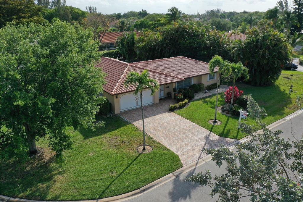 Photo of 10231 NW 43rd Street, Coral Springs, FL 33065 (MLS # F10497025)
