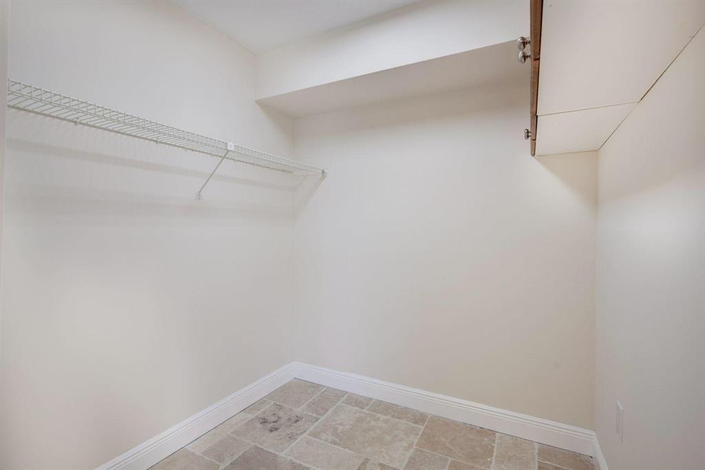 GLENWOOD TWNHS - Residential