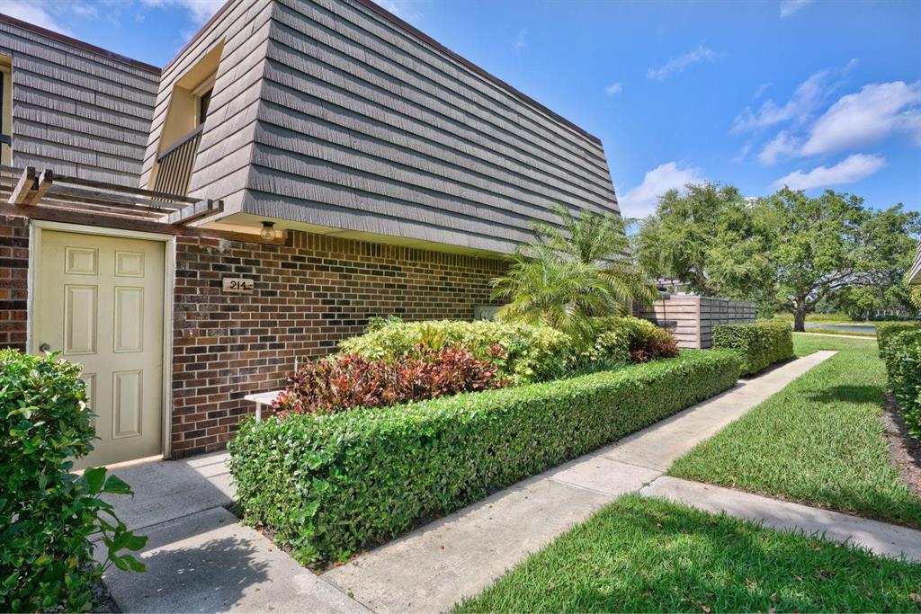 GLENWOOD TWNHS - Residential