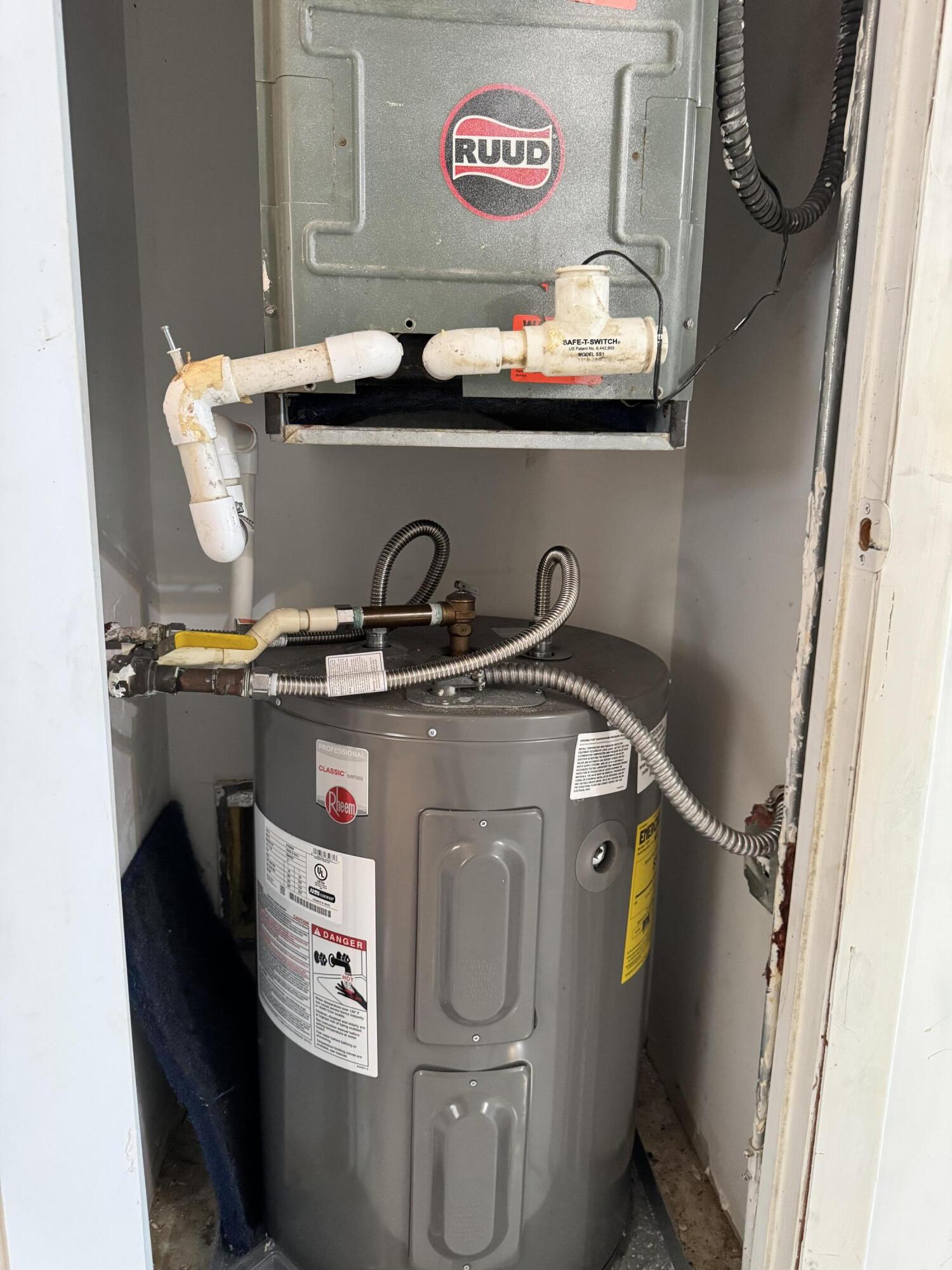 SUNRISE LAKES 69 CONDO - Residential