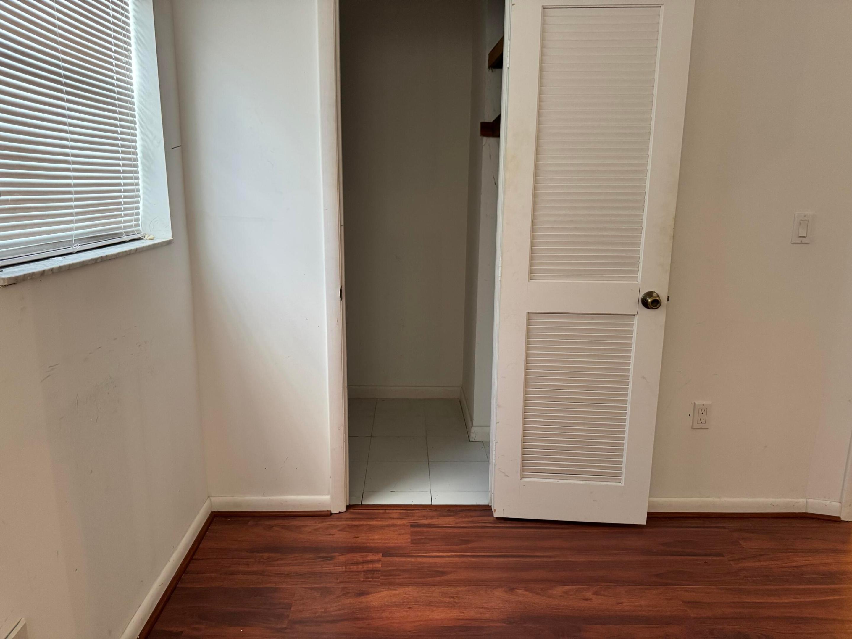 SUNRISE LAKES 69 CONDO - Residential