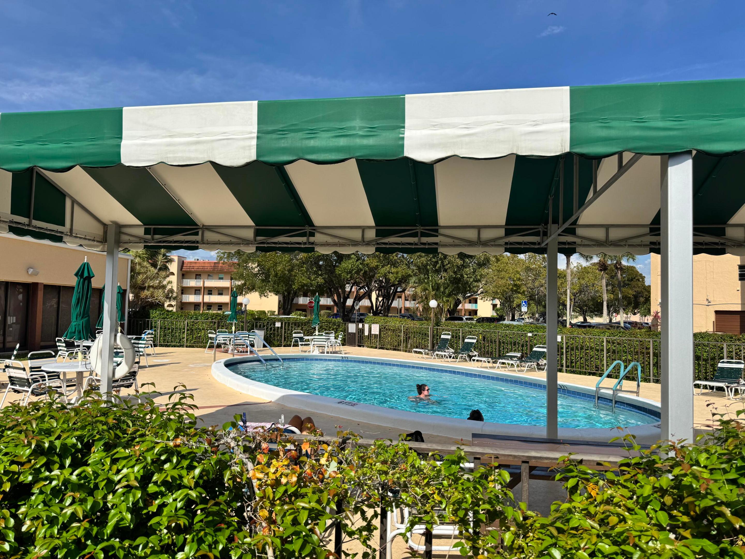 SUNRISE LAKES 69 CONDO - Residential