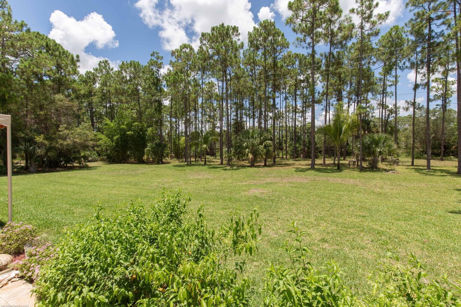 PADDOCK PARK 1 OF WELLING - Residential Lease