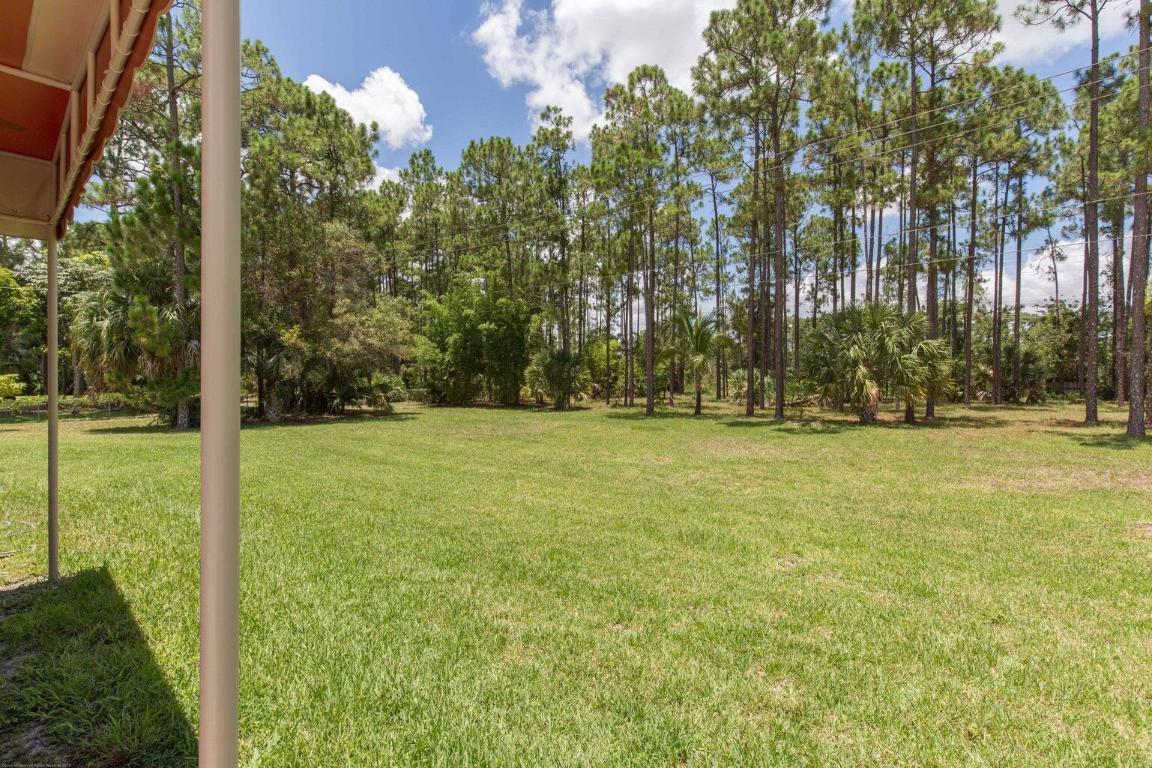 PADDOCK PARK 1 OF WELLINGTON - Residential Lease