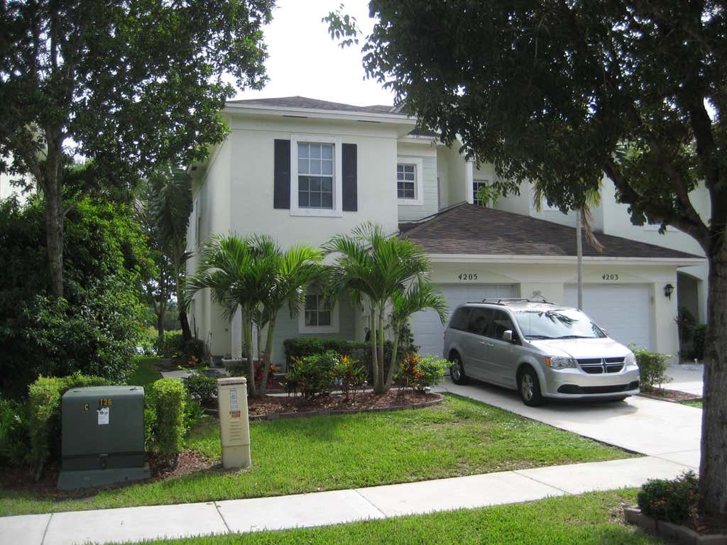 Photo of 4205 EMERALD Vista, Lake Worth, FL 33461 (MLS # B26058477)