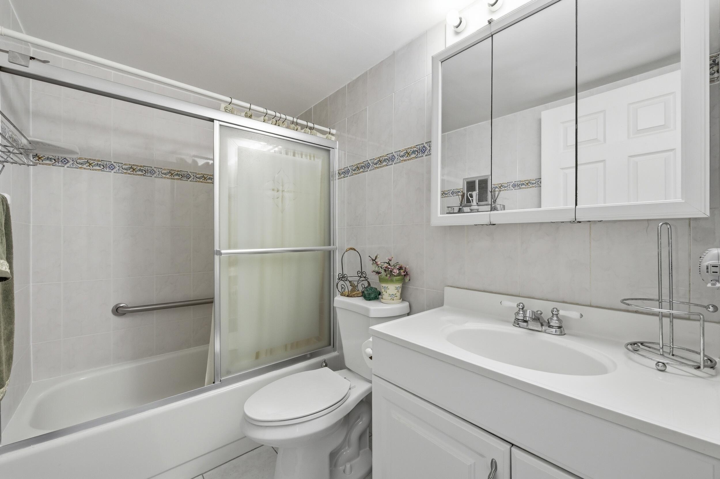 Kings Point Monaco - Residential