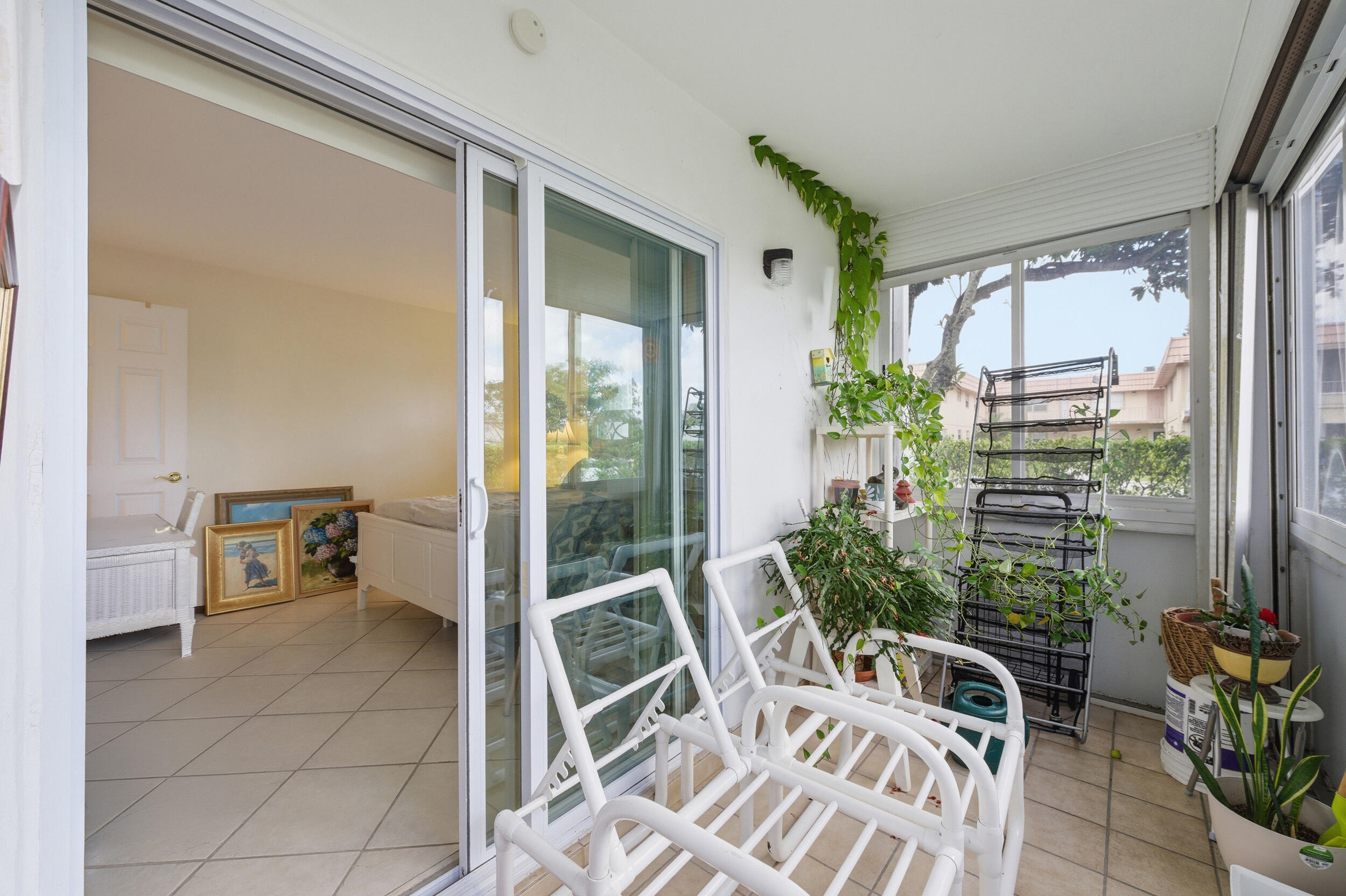 Kings Point Monaco - Residential