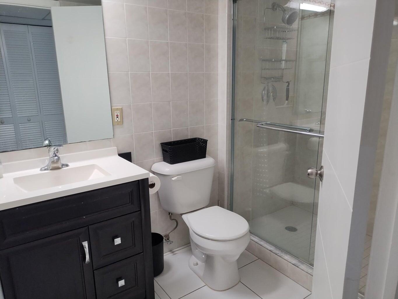 Ocean Manor - Residential Lease