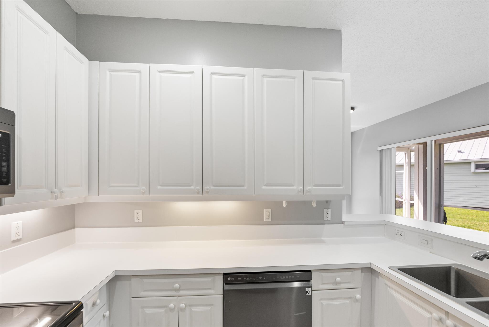 River Place on the St. Lu - Residential