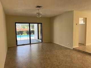 10631 NW 39th Street