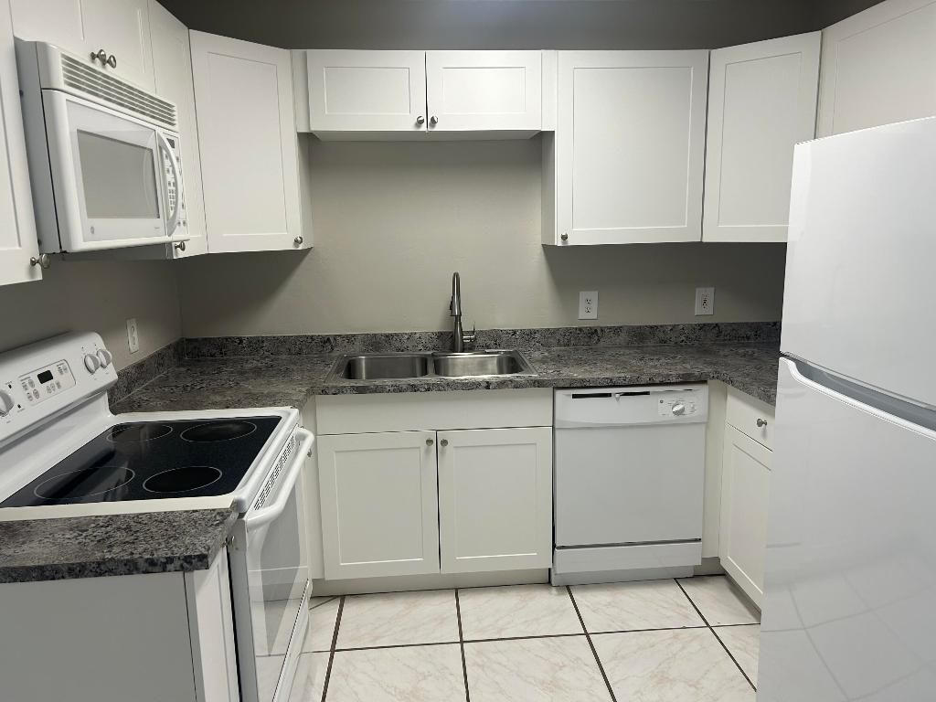 Photo of 4260 SE Geneva Drive, Stuart, FL 34997 (MLS # R10963527)