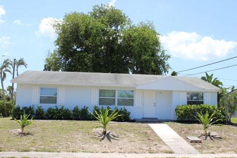 12015 Colony Avenue Palm Beach Gardens FL 33410