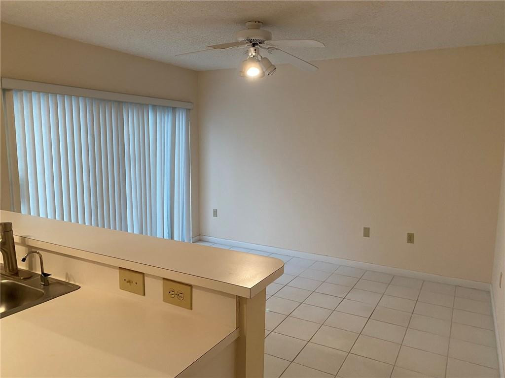 Apple Creek 133-8 B - Residential Lease