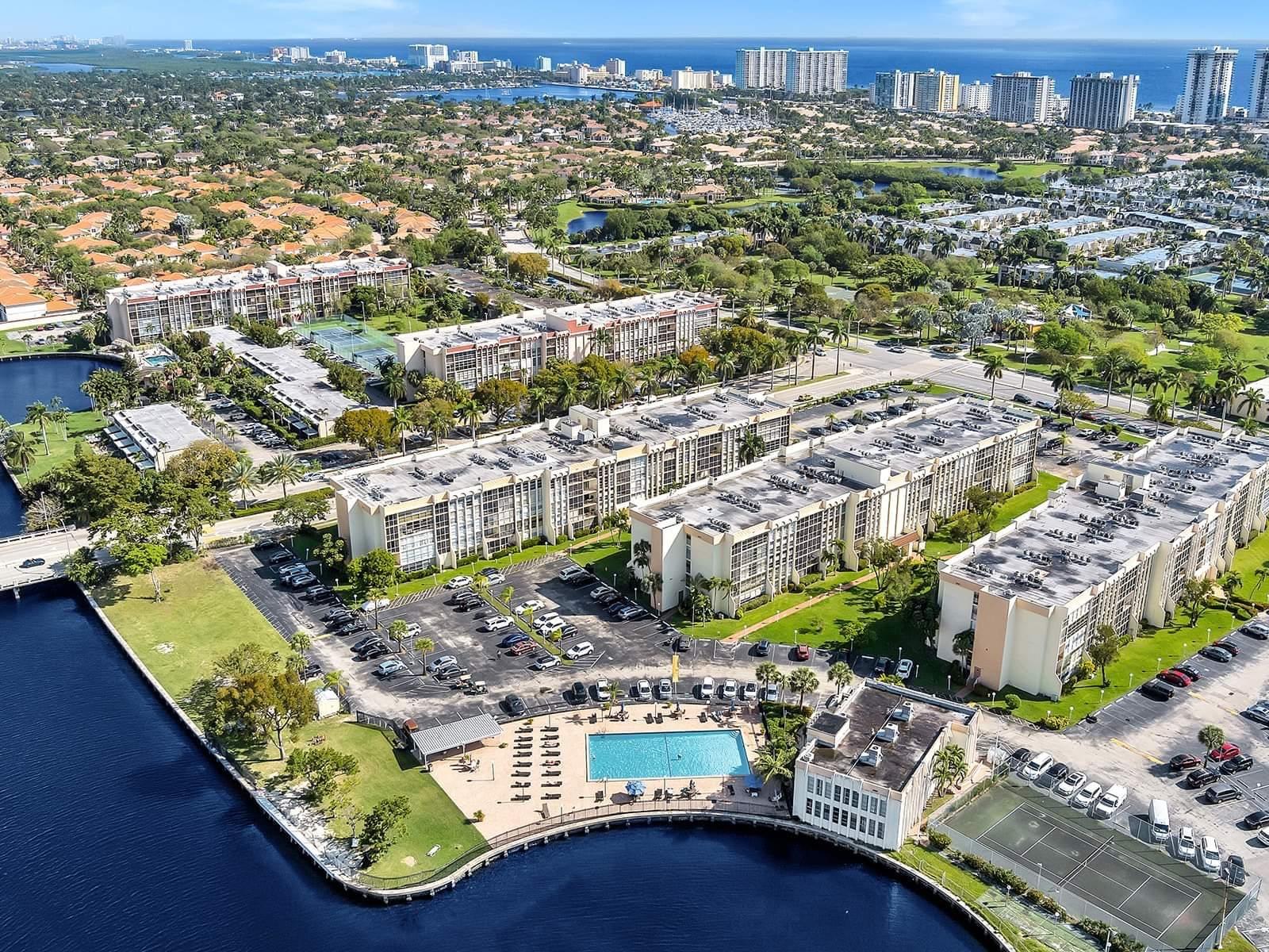 Desoto Park Condo - Residential Lease