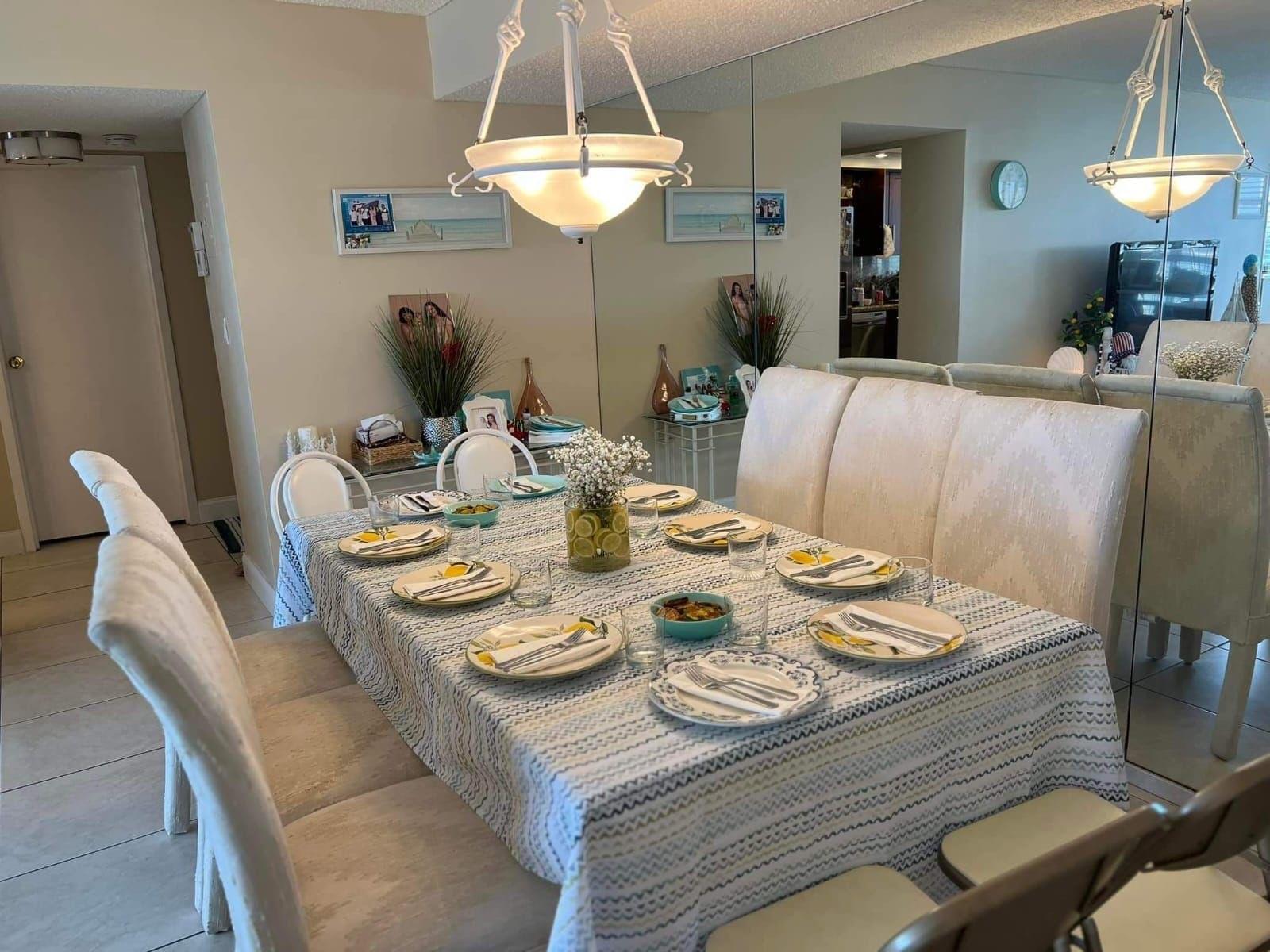 Desoto Park Condo - Residential Lease