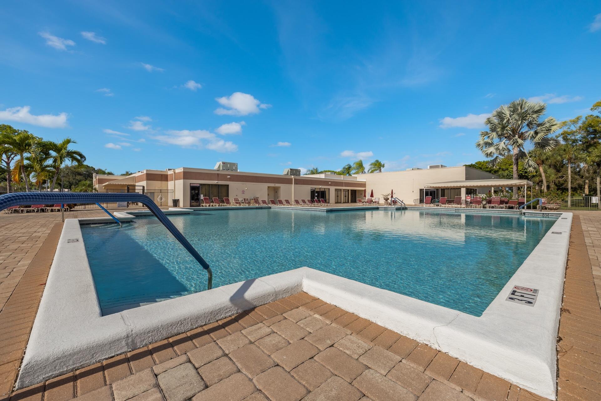 FAIRWAY CLUB CONDO - Residential