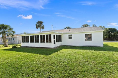 A home in Port St Lucie