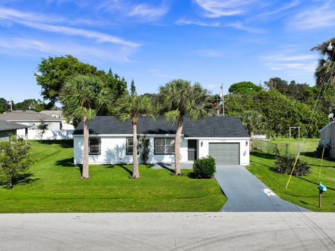 A home in Port St Lucie