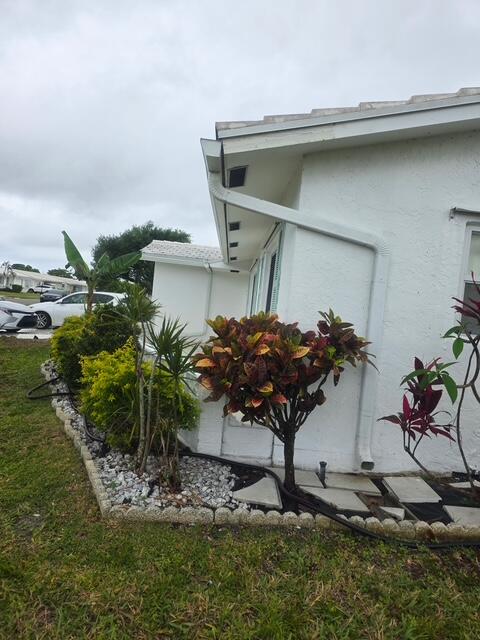 PALM BEACH LEISUREVILLE SEC 10 - Residential Lease