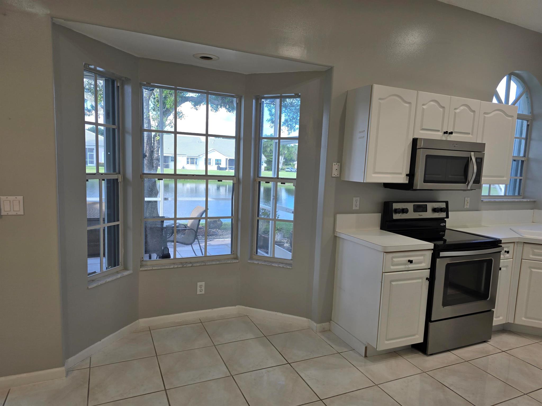 FAIRFIELDS LACUNA 1-A - Residential Lease