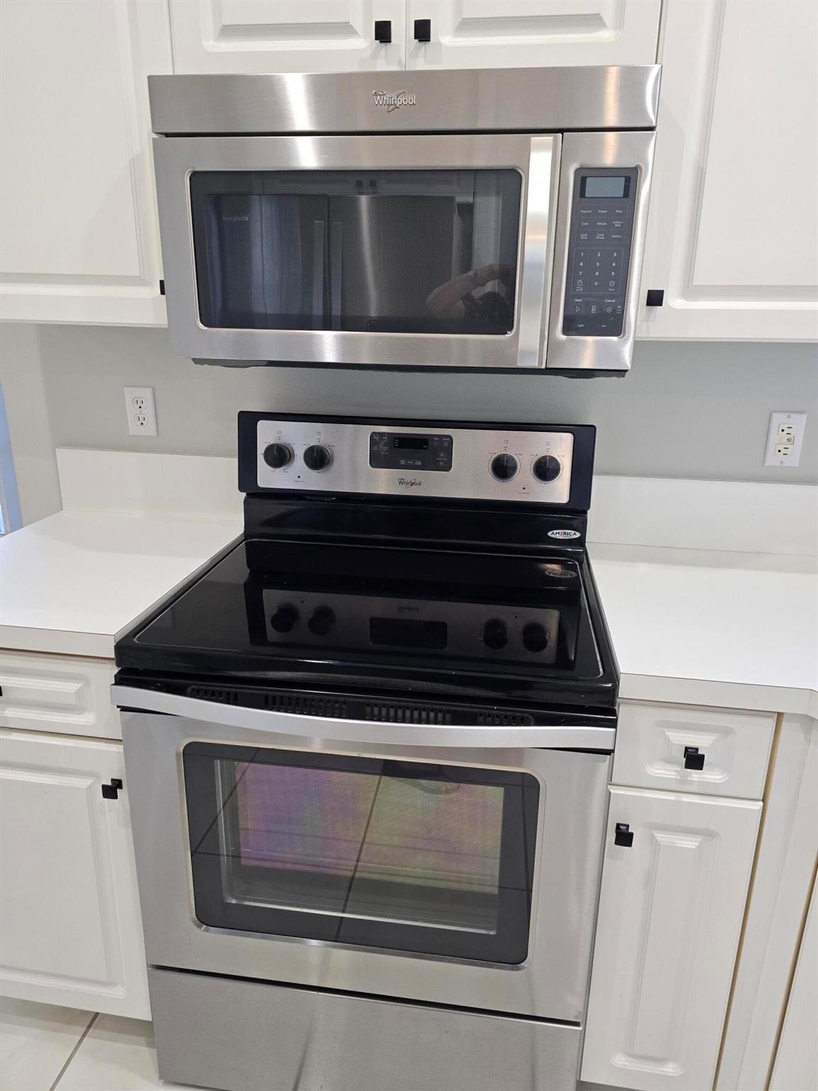 FAIRFIELDS LACUNA 1-A - Residential Lease