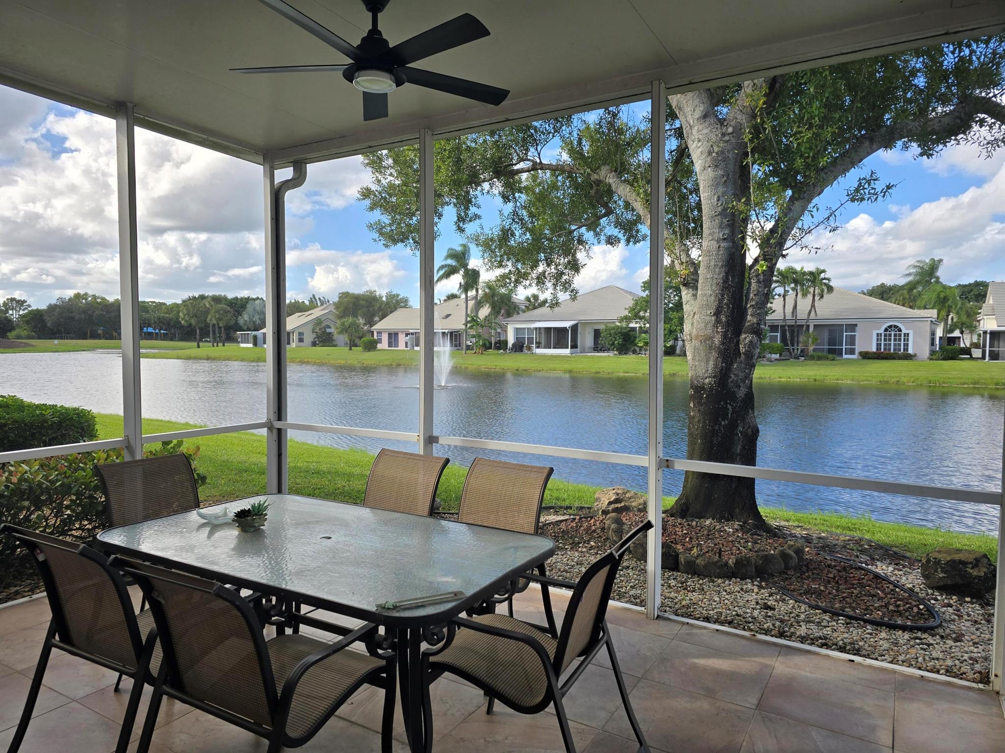 FAIRFIELDS LACUNA 1-A - Residential Lease