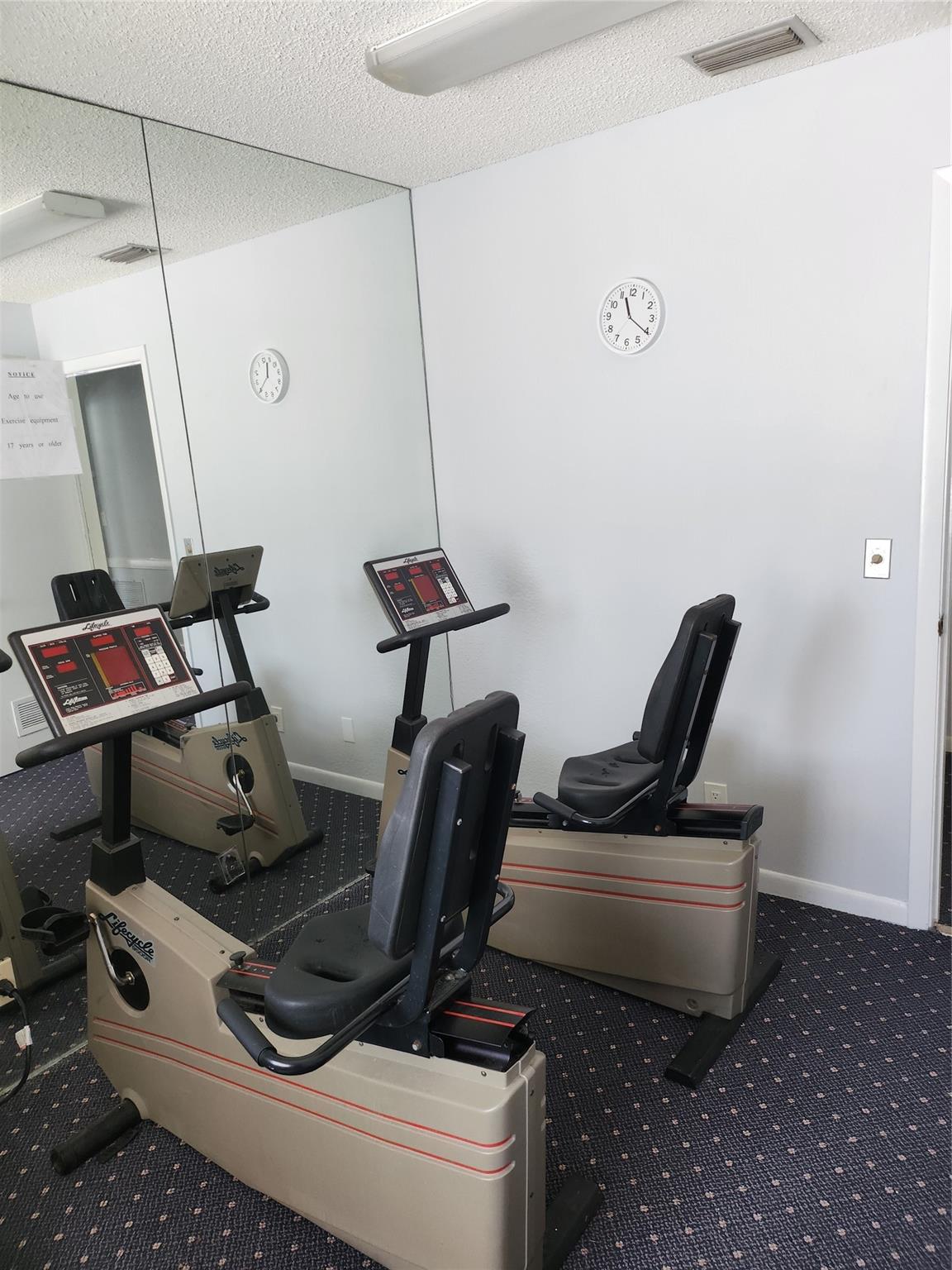 Pine Ridge At Delray Beac - Residential Lease