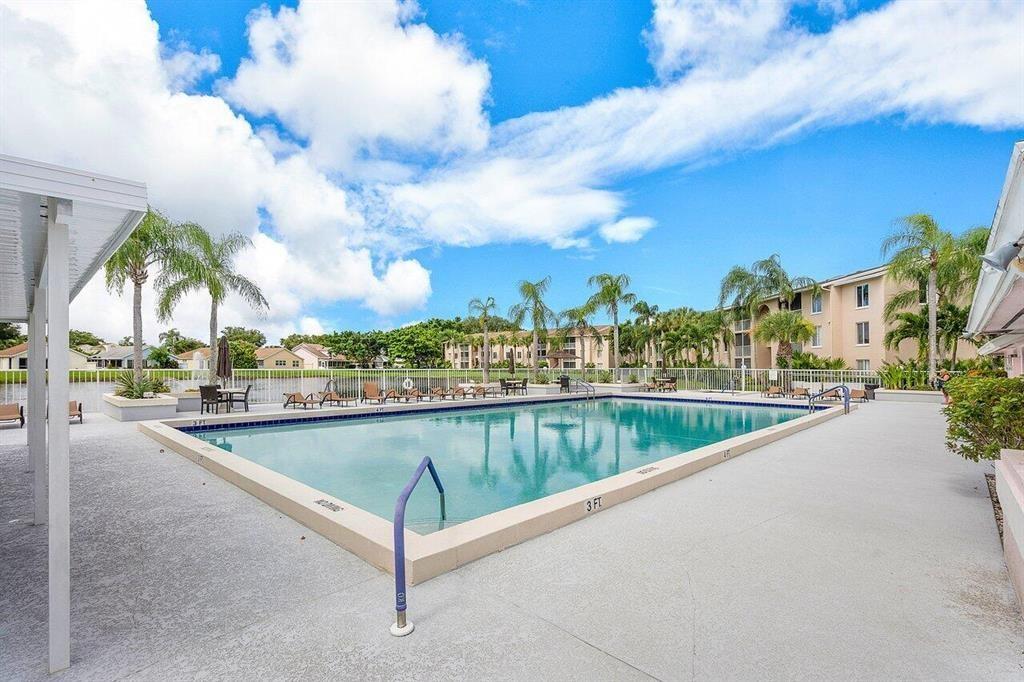 Pine Ridge At Delray Beac - Residential Lease