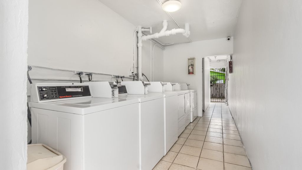 Photo of 626 SW 14th #111, Fort Lauderdale, FL 33312 (MLS # B26001167)