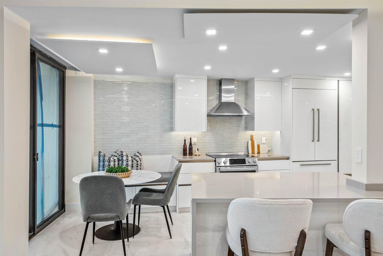 BRAEMAR ISLE CONDO - Residential