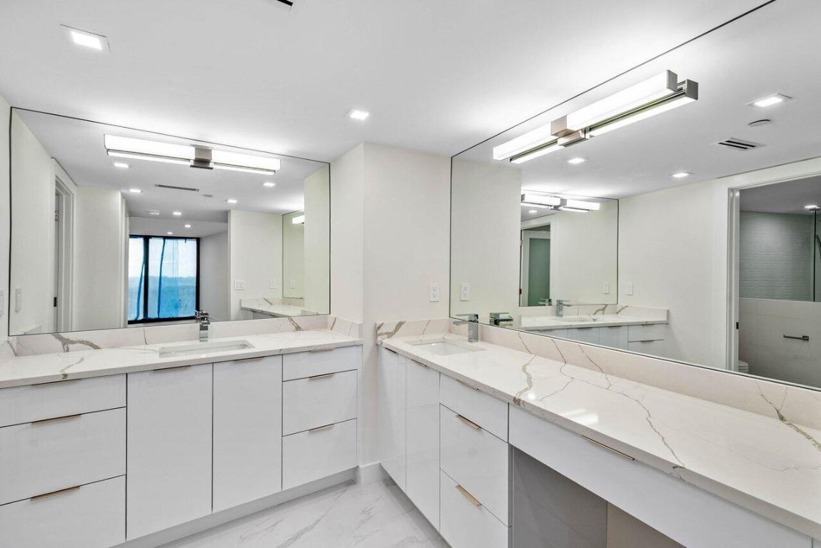 BRAEMAR ISLE CONDO - Residential