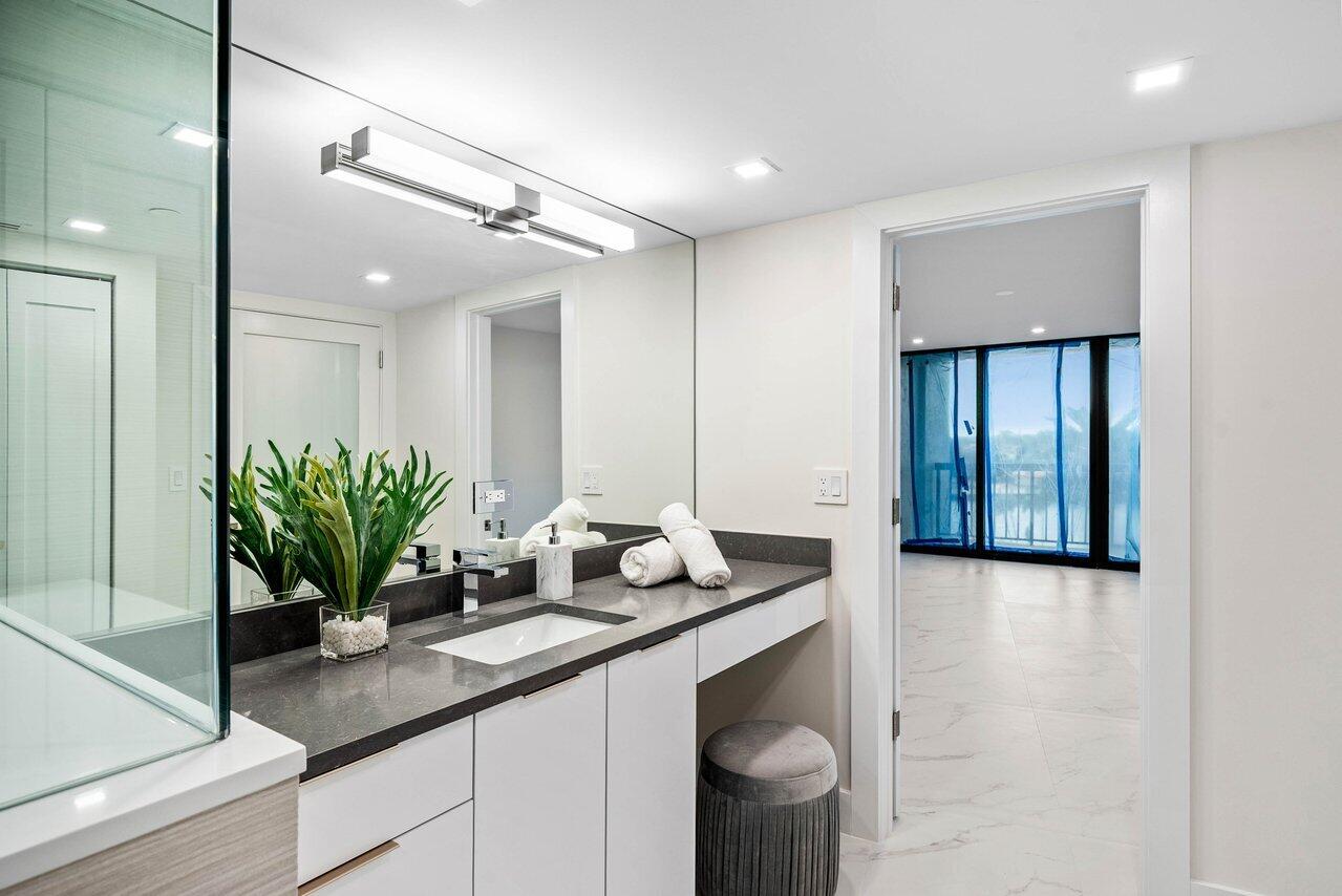 BRAEMAR ISLE CONDO - Residential