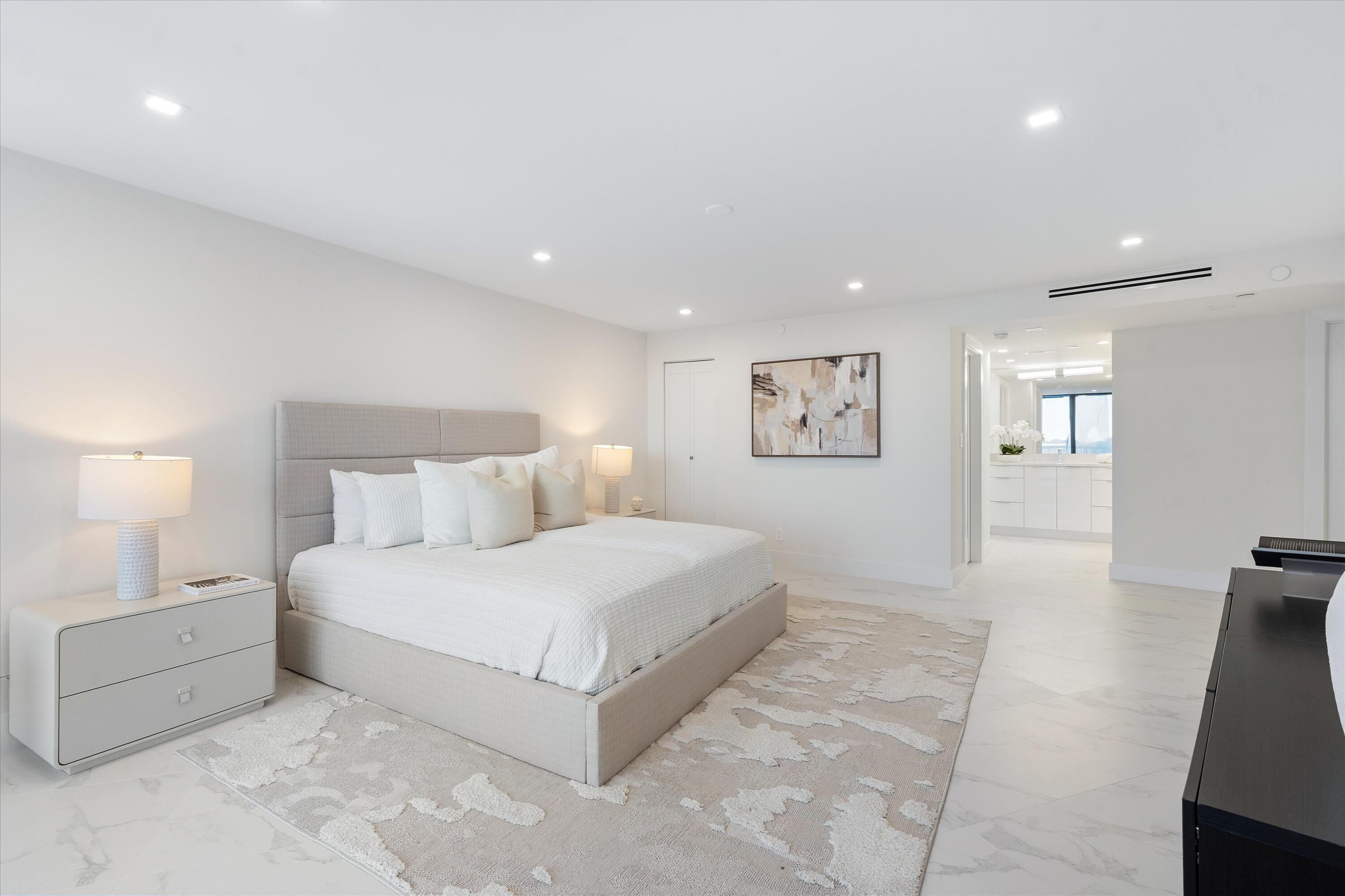 BRAEMAR ISLE CONDO - Residential