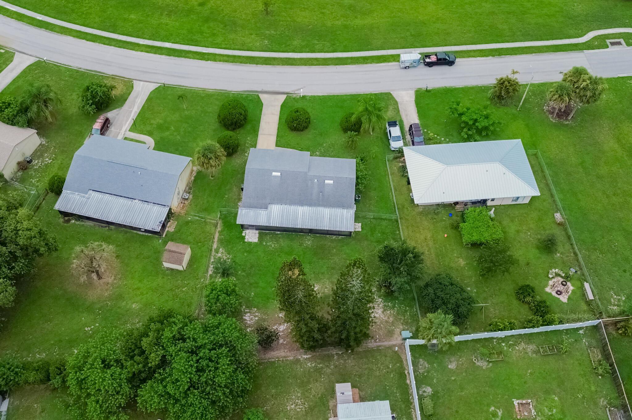 PARKS EDGE - Residential